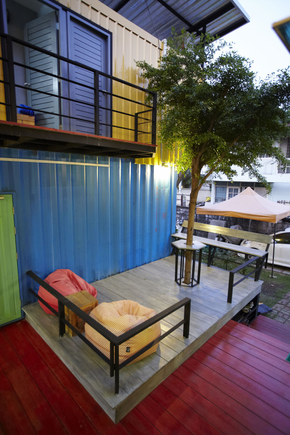 Wh Hostel Bangkok Buitenkant foto