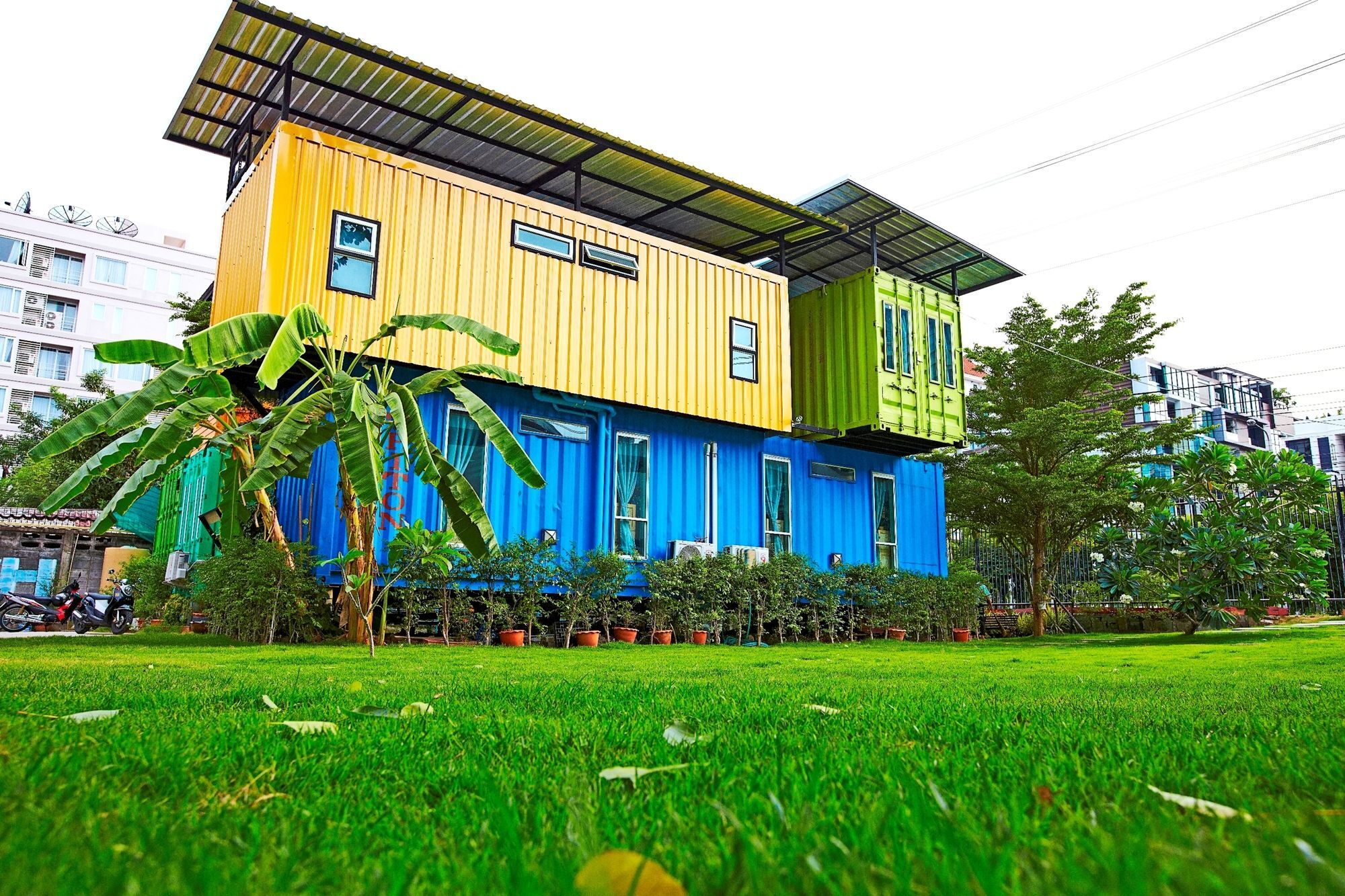 Wh Hostel Bangkok Buitenkant foto